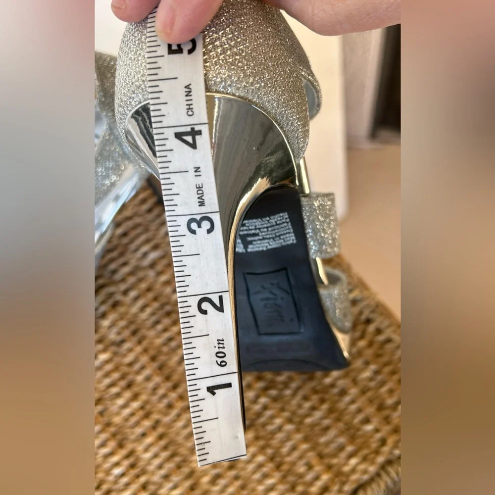 Fioni Brand Women’s Sparkly Stiletto Heel Shoes Silver Sz 8‎